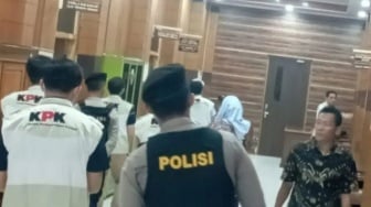 Gedung DPRD OKU Digeledah KPK, Anggota Dewan Kompak Hilang Saat Pemeriksaan