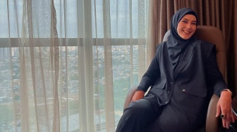 Paula Verhoeven Divonis Selingkuh, Hotman Paris Pasang Badan dan Anggap Hakim Keliru