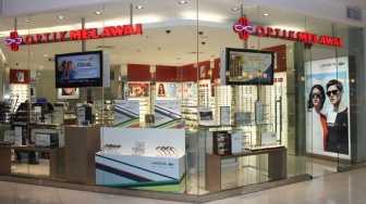 BRI Kasih Kejutan! Beli Kacamata di Optik Melawai, Bayar 1 Dapat 2!