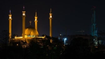 Itikaf di Jakarta? Ini 10 Rekomendasi Masjid dengan Fasilitas Lengkap