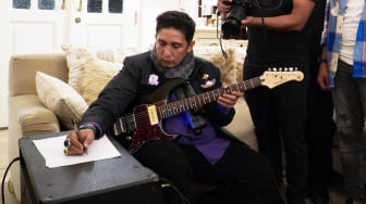 Firdaus Oiwobo Rilis Lagu Berjudul Rasa, Langsung Ultimatum Vicky Prasetyo