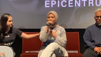 Filmnya Segera Tayang di Bioskop, Tangis Norma Risma Pecah: Dia Tetap Ibuku