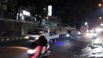 H-7 Lebaran, Pemudik dengan Sepeda Motor Mulai Ramai Melintasi Cianjur