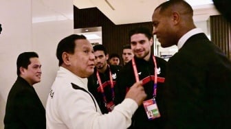 Datangi Hotel Pemain, Cara Prabowo Suntikan Motivasi Jelang Timnas Indonesia Hadapi Bahrain