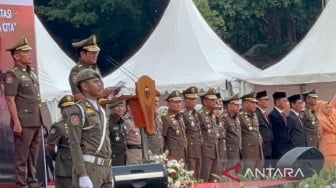 Gubernur Jakarta Pramono Apresiasi Kinerja Satpol PP dan Satlinmas