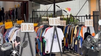 Cari Baju Lebaran? Ini 5 Rekomendasi Tempat Thrifting di Medan