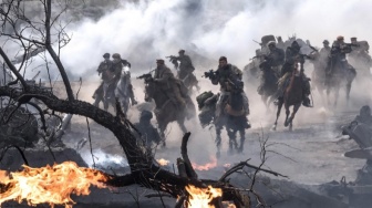 Review 12 Strong: Kisah Heroik Pasukan Khusus AS Pasca Peristiwa 11/09/2001