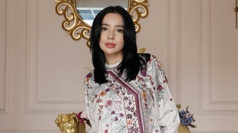 Wika Salim Sentil Video Klarifikasi Nadin Amizah: Kalau Nggak Cocok, Bisa Mengundurkan Diri Kok