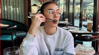 Agnez Monica Ungkap Alasan Putus Dengan Deddy Corbuzier : Kamu Pria Pertama yang Bikin Aku Aman