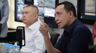 Menhub Dudy Pastikan Kesiapan Arus Balik Lebaran di Stasiun Hingga Bandara
