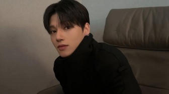 4 OOTD Minimalis ala Wooyoung ATEEZ yang Tetap Modis untuk Disontek!