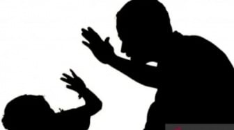 Mengerikan! Balita Tewas di Tangan Ayah di Ciputat, Ditendang, Dimasukkan Kardus, Lalu Dibanting