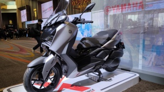 16 Aksesori Resmi Yamaha XMAX 250 yang Bikin Ganteng, Lengkap dengan Harga Juli 2025