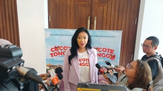 Ingin Punya Role Model Ayah, Anak-Anak Asri Welas Dukung Ibunya Menikah Lagi