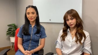 Di Balik Layar Tak Ingin Usai Disini: Vanesha Prescilla dan Asha Adu Kekompakan Lewat Telepati