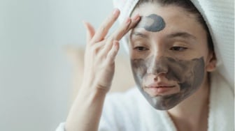 Fenomena Flexing di Bisnis Skincare: Harga Fantastis, Kualitas Tragis?