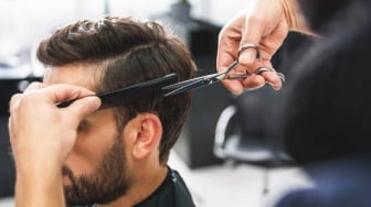 Idul Adha 2025: Boleh Gak Sih Potong Rambut Sebelum Kurban? Ini Kata Ulama