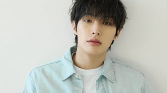 Anti Boring! Intip 4 Padu Padan Gaya Kasual ala Mingi ATEEZ yang Effortless