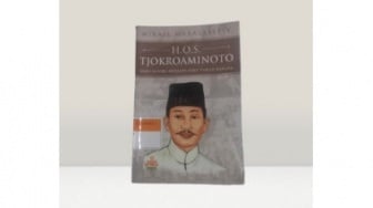 Menghidupkan Kembali Gagasan Tjokroaminoto dalam Buku Mikael Marasabessy