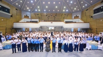 KASAU Gaungkan Nilai TNI AU Ampuh: Berikan Pembekalan Kepemimpinan untuk Siswa SMP Labschool Cibubur