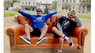 10 Jokes Bapak Bapak Ala Vincent Desta Paling Kocak dan Cocok Buat Tektokan