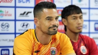 Pecat Carlos Pena di Penghujung Musim, Manajemen Persija Salah Langkah?