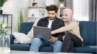 Pendapatan Istri Lebih Tinggi dari Suami, Bagaimana menurut Pandangan Islam?