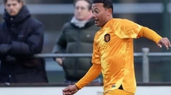 Media Asing Keluarkan Rayuan Maut ke Denny Landzaat: Willem II Bisa Lirik Sosok Sudah Dikenal Lama