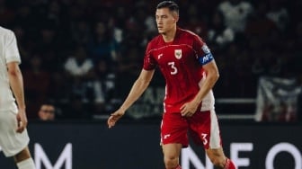 Jika Pindah ke AC Milan, Jay Idzes Harus Bersaing dengan 3 Bek Tangguh Ini
