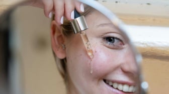 Daftar Serum Viva yang Doktif Approved: Anti Overclaim buat Wajah Glowing