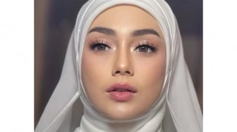 Diam-Diam Belajar Berhijab Sejak Lama, Celine Evangelista Akui Tak Mau Ada Huru-hara