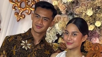 Penampilan Terbaru Azizah Salsha Bareng Pratama Arhan Tuai Sorotan, Kini Dituding Operasi Hidung?