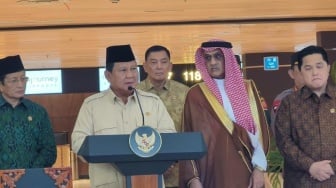 Jemaah Lama Nabung, Prabowo Minta Menag Turunkan Ongkos Haji: Kalau Bisa Lebih Murah dari Malaysia