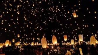 Detik-Detik Waisak 2025 di Borobudur Jam Berapa? Cek Jadwal Lengkapnya