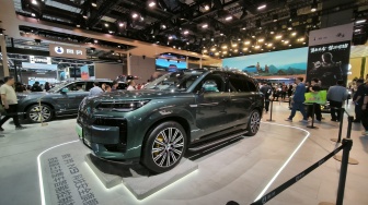Sejarah Baru! Penjualan Mobil Listrik Kalahkan Mobil Hybrid di Kuartal I 2025