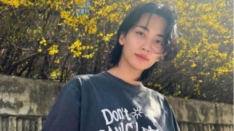 4 Outfit Simpel ala Jeonghan SEVENTEEN yang Pas Buat Hangout Stylish!