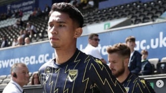 18 Menit Sudah Cukup Marselino Ferdinan Jegal Ole Romeny