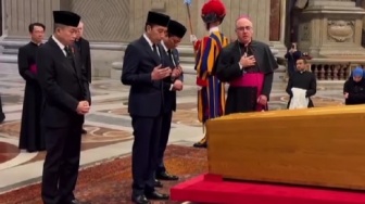 Kisah di Balik Layar Vatikan: Jokowi, Misi Prabowo dan Penghormatan Terakhir untuk Paus Fransiskus