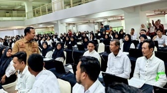 Kisah Haru, Usai Kecelakaan Pria Ini Tetap Semangat Jalani Ujian PPPK