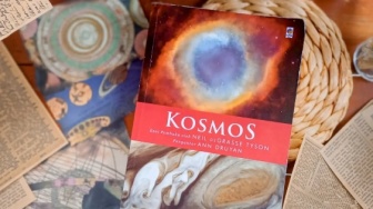 Bikin Terpukau! Ini 3 Rekomendasi Buku Astronomi yang Wajib Kamu Baca