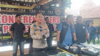Sragen Gempar! Guru Agama Bejat Cabuli Siswi SD 21 Kali di Kelas
