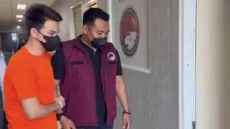 2 Rekan Artis Jonathan Frizzy Ditangkap di Makassar