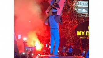 Dedi Mulyadi Ikut Konvoi Rayakan Persib Bandung Juara BRI Liga 1