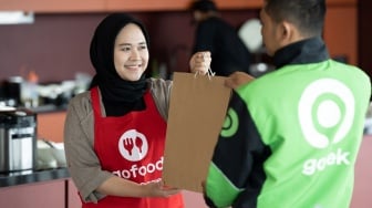 GoFood Jadi Layanan OFD Terpopuler Versi Jakpat 2025, Ungguli ShopeeFood dan GrabFood