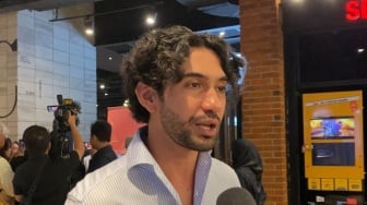 Doa Tulus Reza Rahadian untuk Luna Maya dan Maxime: Semoga Ini yang Pertama dan Terakhir!
