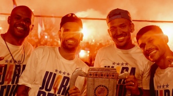 Persib Bandung Ukir Sejarah Baru usai Juara BRI Liga 1 2024/2025