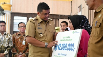 Gubernur Bobby Nasution Gercep! 1.600 Nelayan di Langkat Kini Punya Asuransi