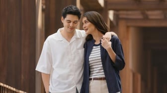 6 Potret Sahabat Artis yang Hadir di Acara Siraman Luna Maya