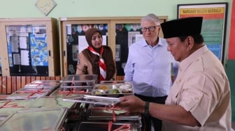 Prabowo Ajak Bill Gates 'Blusukan' ke SDN Jati 03 Pulogadung Tinjau MBG, Begini Kata Sang Miliarder