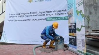 Himpun Dana Rp170 Juta, Baznas DKI Gelar Sedot Tinja dan Instalasi Sanitasi Gratis di Jaksel